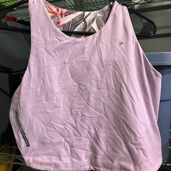Birds of Paradise Active Duo Crop Top in Lilac - Picture 3 of 4